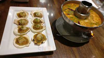 Laem Cha-roen Seafood