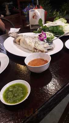 Preecha Seafood Rama 3