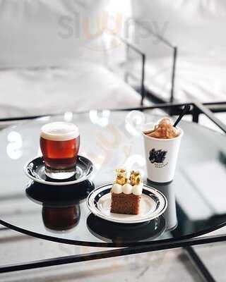 Space Oddity ; Brave Roasters