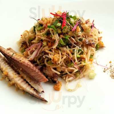 ร้านอาหารพิจิตราไก่ย่าง