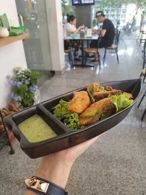 ร้านอาหารพิจิตราไก่ย่าง