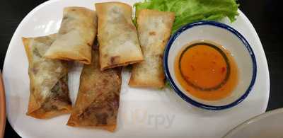 จิ้นเฮง ก๋วยเตี๋ยวห่อ