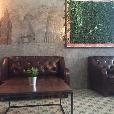 แปดสิบแปด ออนซ์ คาเฟ่