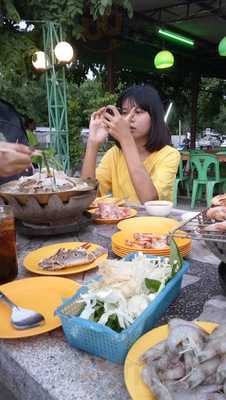 ชบาหมูกระทะแอนด์สเต็กบุฟเฟ่ต์