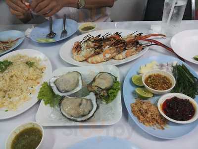 อภิชาติซีฟู้ด