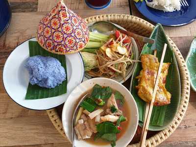 ร้านอาหารชั้นหนึ่ง