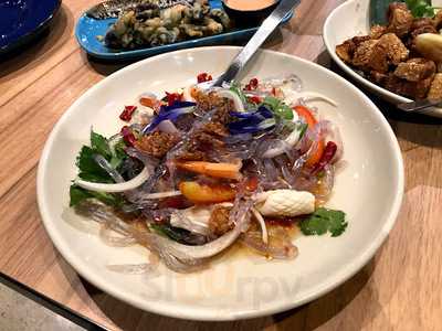 ร้านอาหารชั้นหนึ่ง