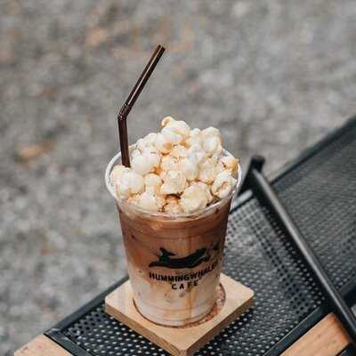 ฮัมมิ่งเวลส์สฺ คาเฟ่