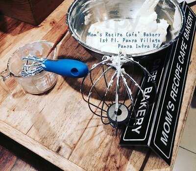 มอม เรสซิพี คาเฟ่ เบเกอร์รี่