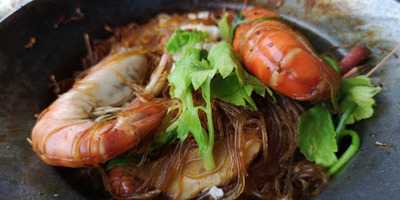 ร้านอาหาร ล้านเล่า