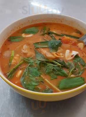 ร้านอาหาร ล้านเล่า