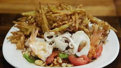 ร้านอาหาร ครัวใจดี