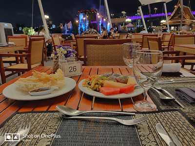 ร้านอาหาร เเชร์ออฟมายด์