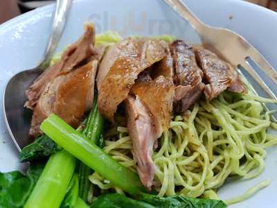 อาช้อหูฉลาม