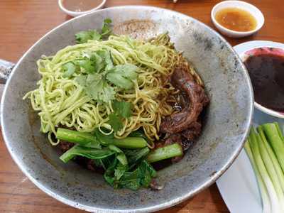 อาช้อหูฉลาม