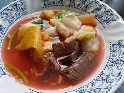 ร้านอาหาร สถานีขาหมู