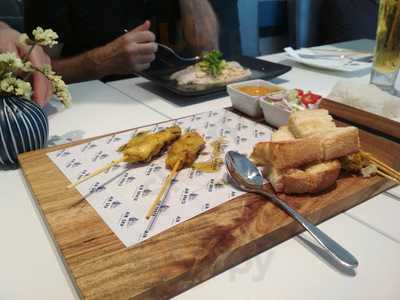 ร้านอาหารเมดิเตอเรเนี่ยน โอลิวิเย่