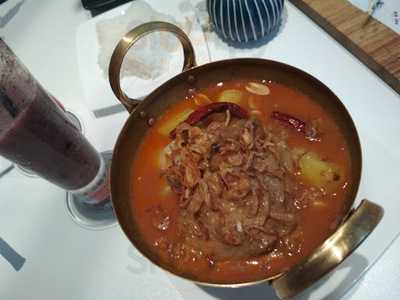 ร้านอาหารเมดิเตอเรเนี่ยน โอลิวิเย่