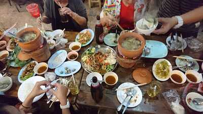 ร้านอาหาร ส้มตำมั๊ยซ์