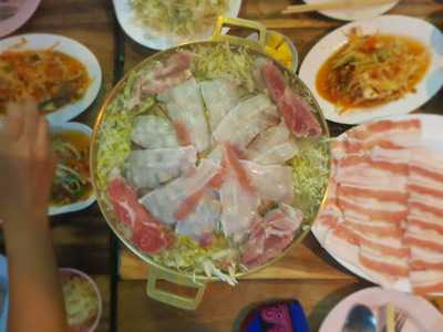 ร้านอาหาร เสี่ยโคขุนโพนยางคำ