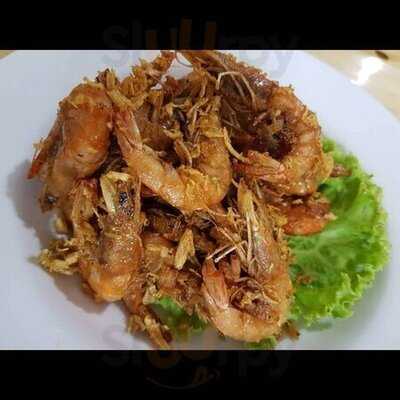 ก๋วยเตี๋ยวไก่บุญหลัง