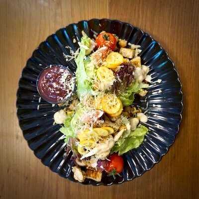 แมน แอนด์ เดอะ ฟิกส์