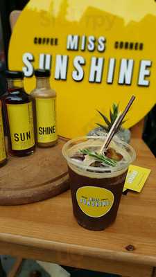 Mix Coffee Corner & Bar