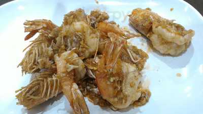 ก๊กฮง โภชนา