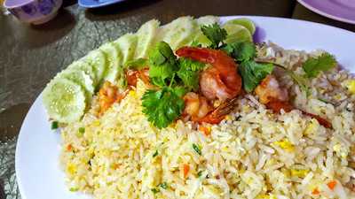 ครัวทัพฟ้าคาราโอเกะ