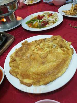 ร้านอาหาร ครัวริมบึง