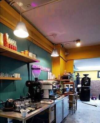 Kohi Roastery & Coffee Bar