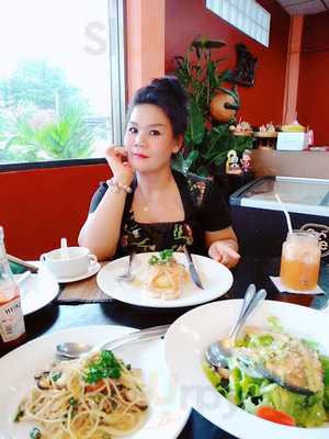 ครัวฟ้าใส