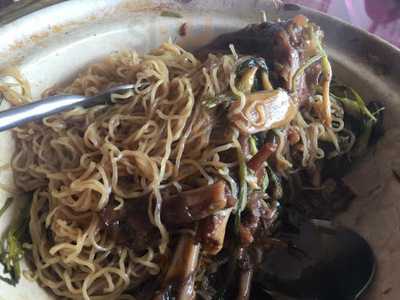 อาซ้อ หูฉลาม