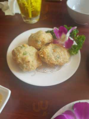 อาซ้อ หูฉลาม