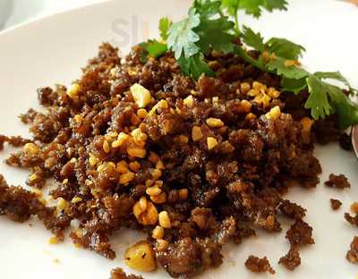 อาซ้อ หูฉลาม