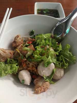 ร้านอาหาร เนื้อตุ๋นบางกอก