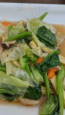 Xcq Bistro & Rooftop Bar