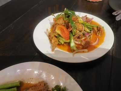 Xcq Bistro & Rooftop Bar