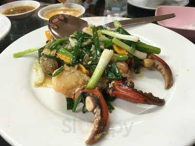 ภัตตาคารอาหารจีน หูฉลามซ้งปิ่นเกล้า