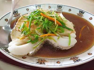 ภัตตาคารอาหารจีน หูฉลามซ้งปิ่นเกล้า