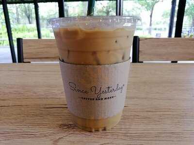 Since Yesterday Cafe