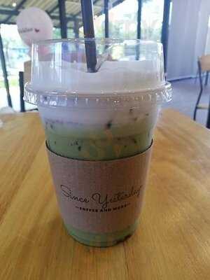 Since Yesterday Cafe