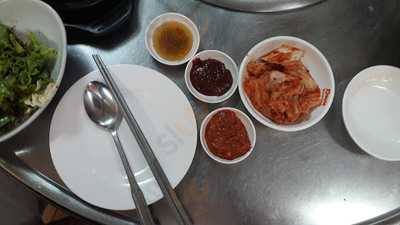 ร้านอาหาร เครื่องเส้น