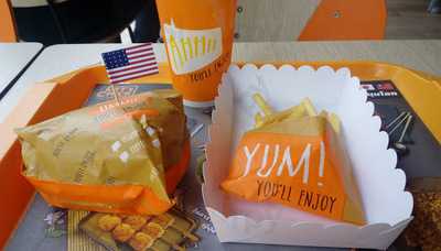 ทรงนิมิตร ร้านขนม