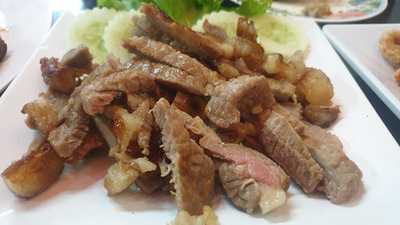 ส้มตำน้องฝ้าย