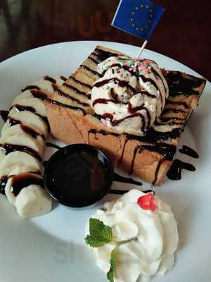 บ้านไผ่เมี่ยงปลา (บ้านไผ่โภชนา)