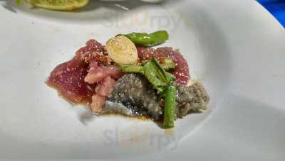 ร้านอาหาร ลมโชย