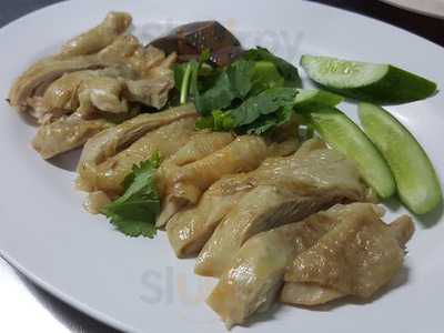 ข้าวมันไก่สวนผัก