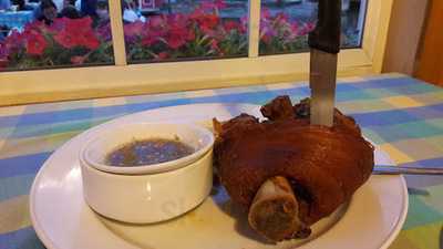 ร้านอาหาร พริบพันดาว