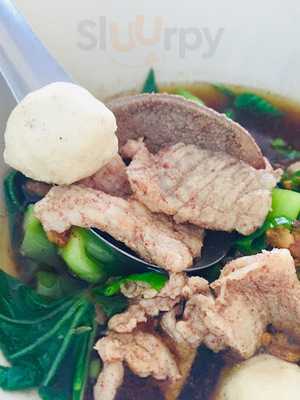 ก๋วยเตี๋ยวเรืออยุธยาโชคชัย 4